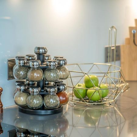 Luxurious Spacious 2Bed Suites Skyline River Views By Canary Wharf Londra Esterno foto