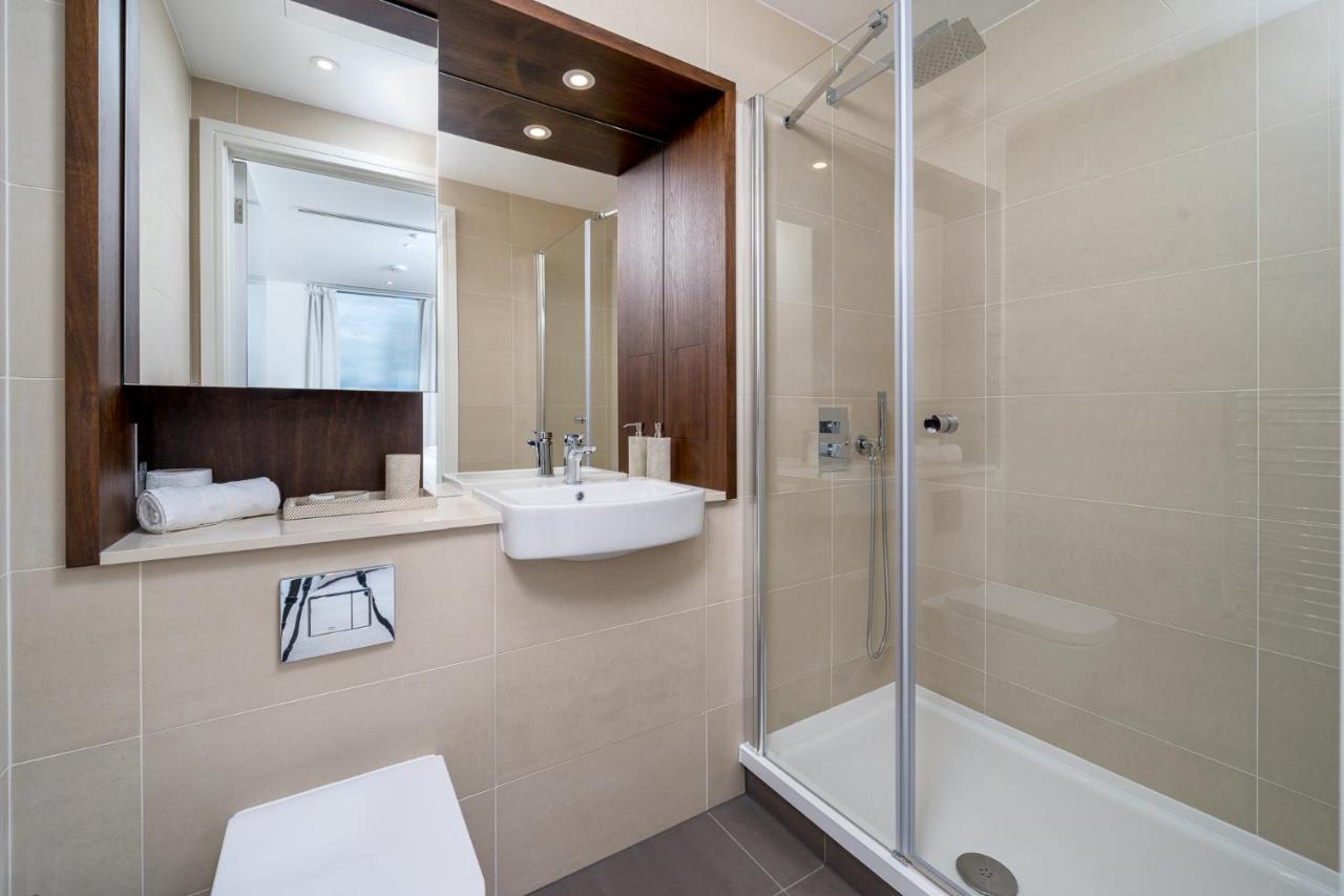 Luxurious Spacious 2Bed Suites Skyline River Views By Canary Wharf Londra Esterno foto