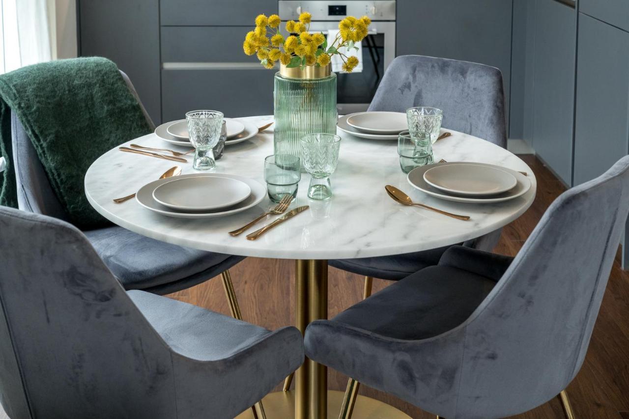 Luxurious Spacious 2Bed Suites Skyline River Views By Canary Wharf Londra Esterno foto
